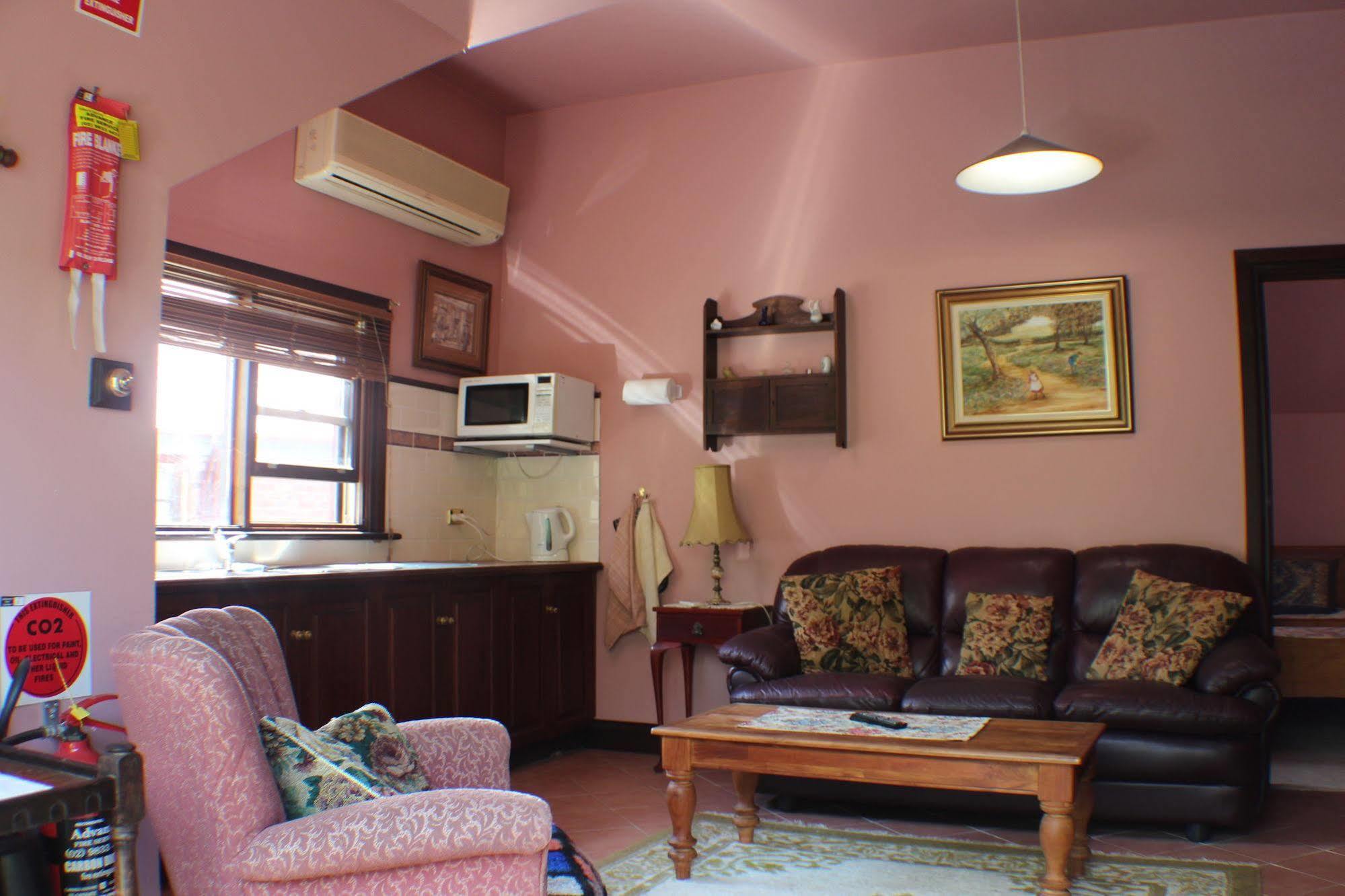 Storey Grange Springwood Ngoại thất bức ảnh