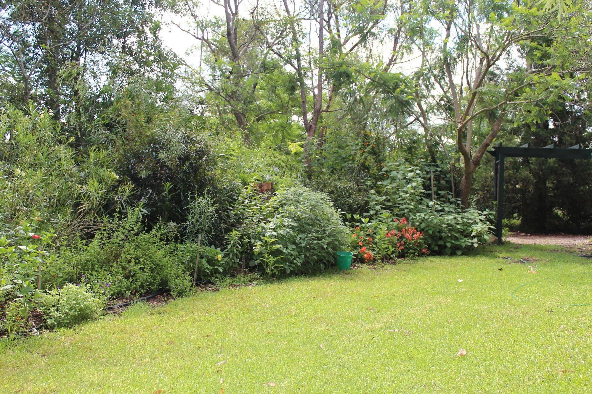 Storey Grange Springwood Ngoại thất bức ảnh